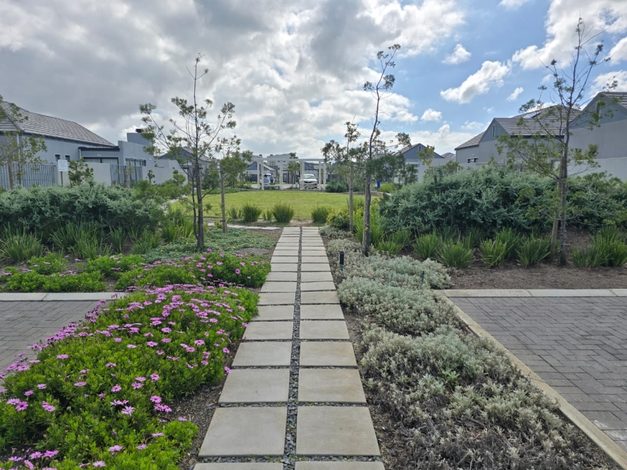 To Let 3 Bedroom Property for Rent in Burgundy Estate Western Cape